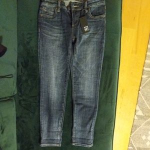KUT brand boyfriend/skinny jeans